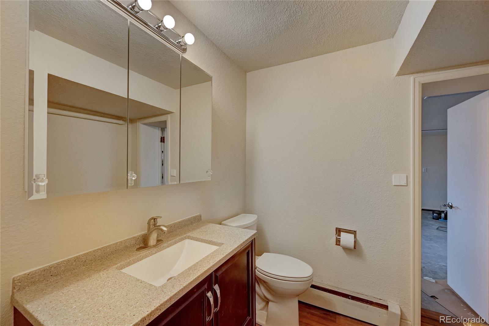 MLS Image #13 for 1370  carr street,lakewood, Colorado