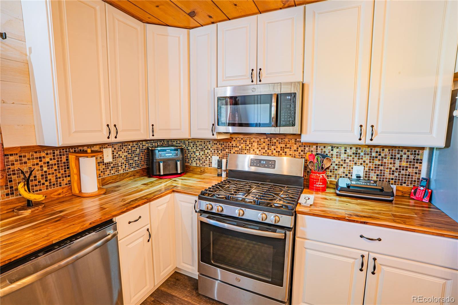 MLS Image #24 for 24938  us highway 50 ,cotopaxi, Colorado