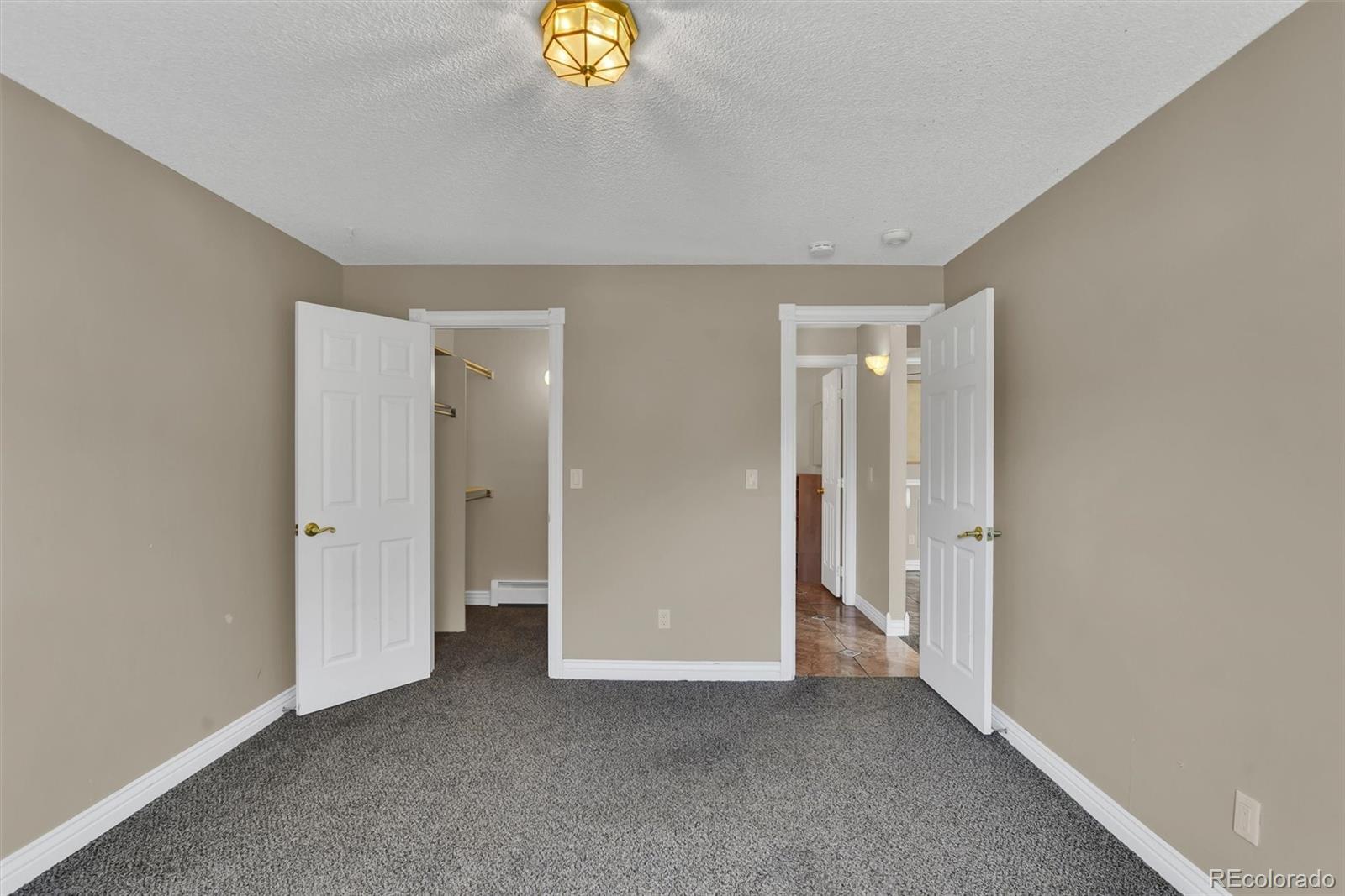 MLS Image #15 for 10150 e virginia avenue 14-207,denver, Colorado
