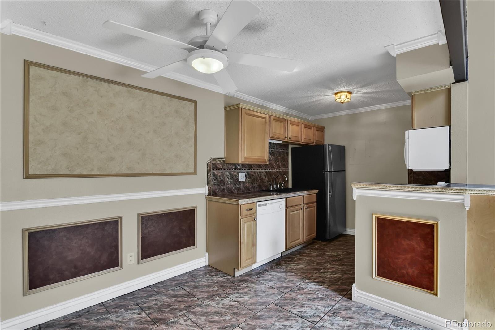 MLS Image #7 for 10150 e virginia avenue 14-207,denver, Colorado