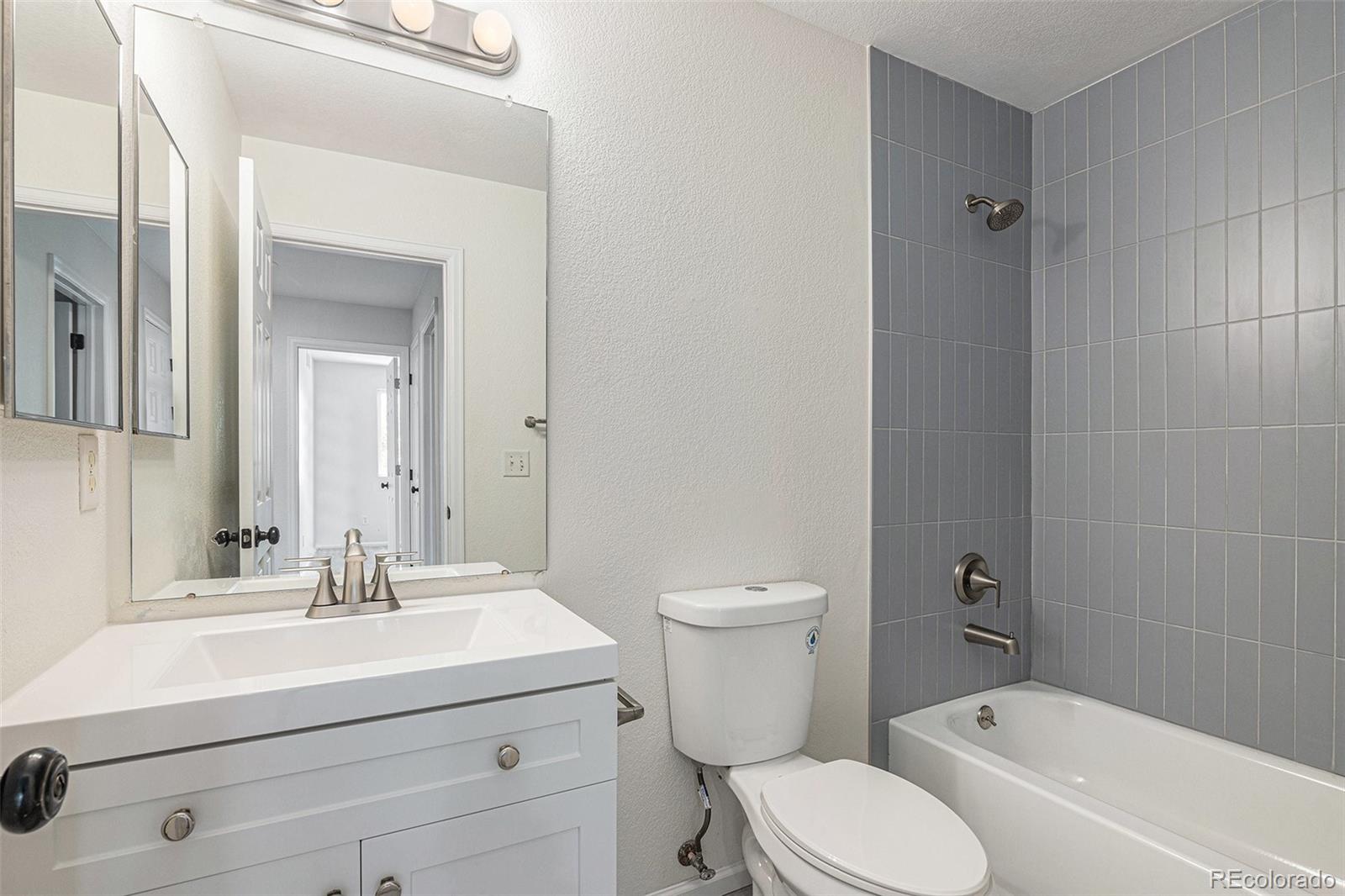 MLS Image #7 for 5531 s quemoy circle,aurora, Colorado