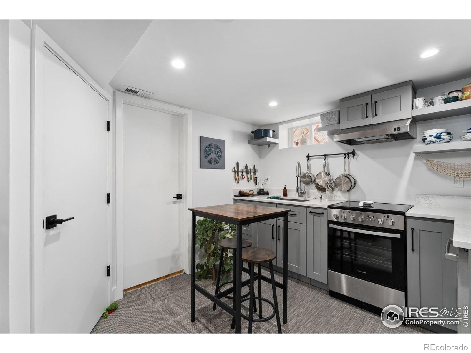 MLS Image #10 for 3730  lowell boulevard,denver, Colorado