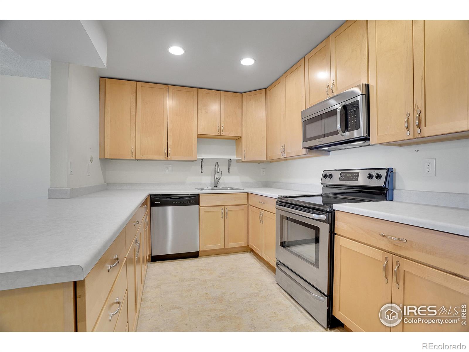 MLS Image #10 for 3150  iris avenue,boulder, Colorado