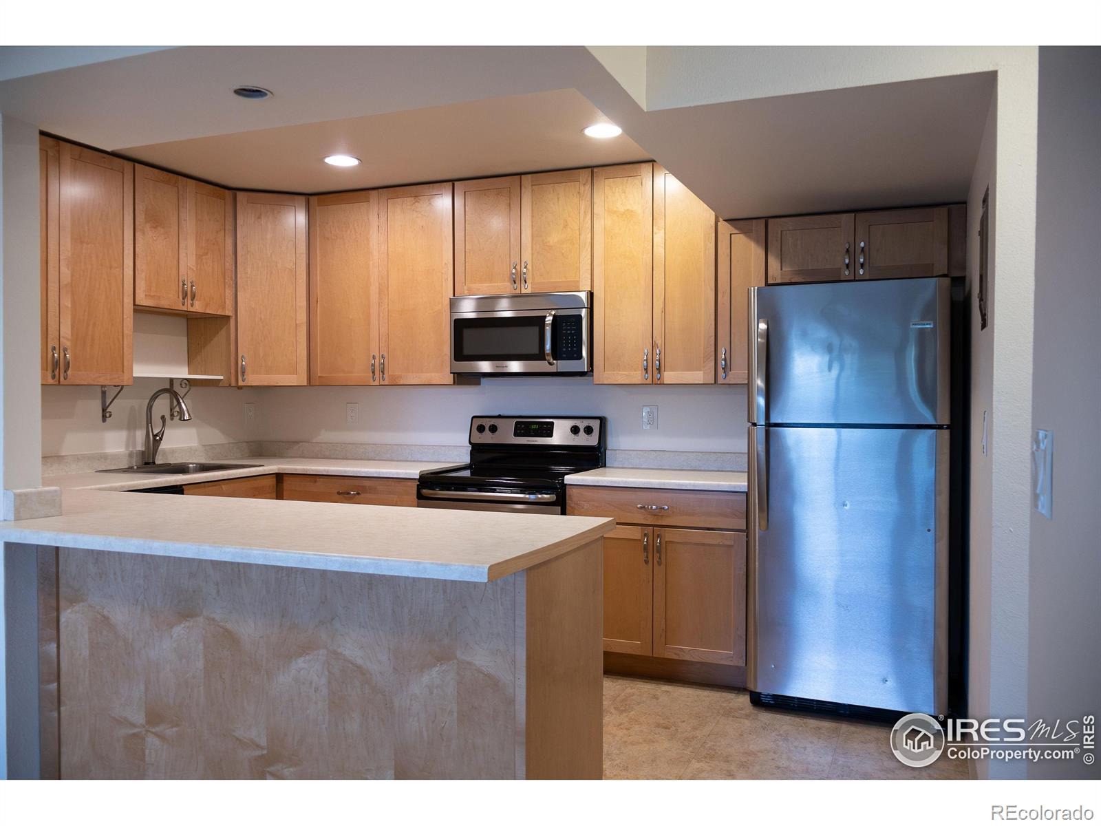 MLS Image #14 for 3150  iris avenue,boulder, Colorado