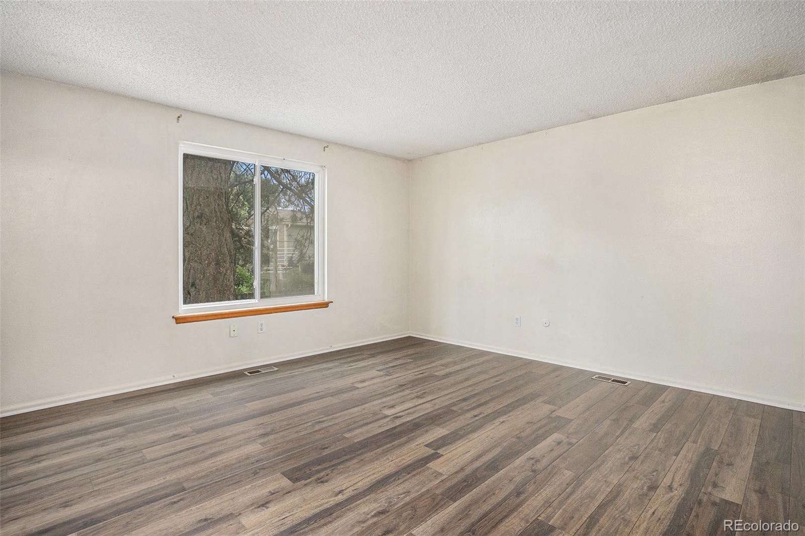 MLS Image #3 for 2750 s rifle street,aurora, Colorado