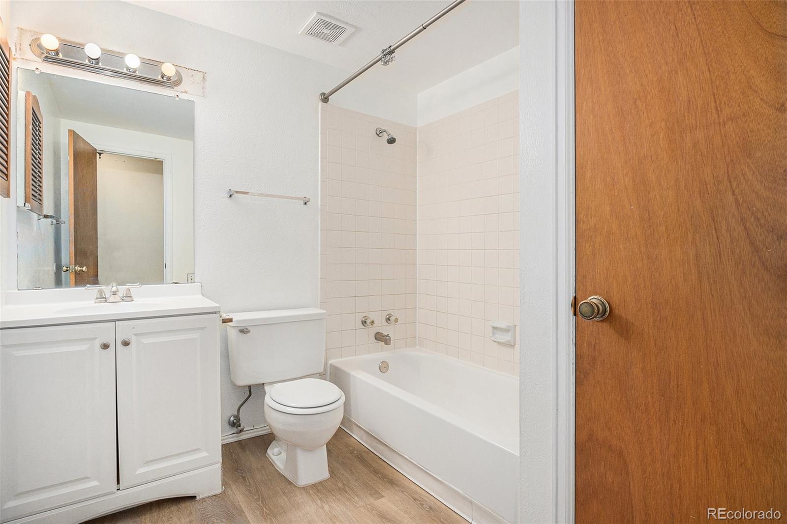 MLS Image #7 for 2750 s rifle street,aurora, Colorado