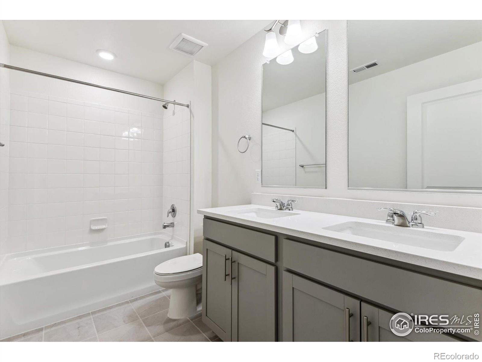 MLS Image #21 for 1038  scotts peak drive,berthoud, Colorado