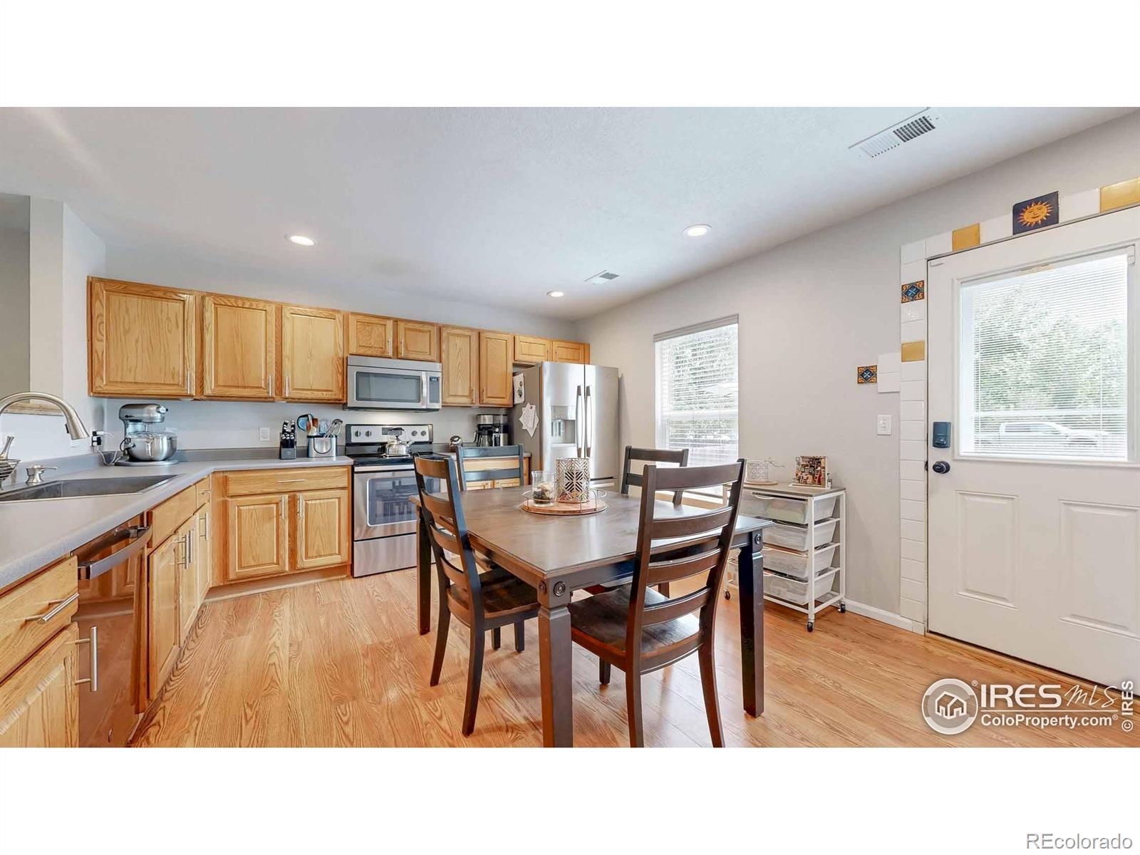 MLS Image #5 for 821  benson lane,fort collins, Colorado