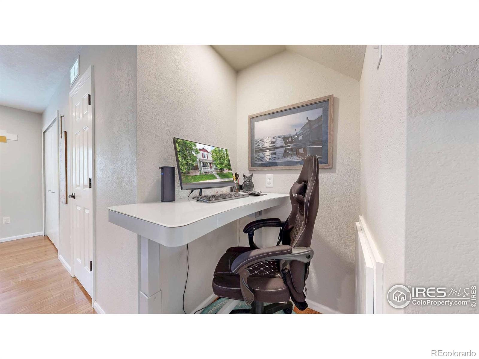 MLS Image #7 for 821  benson lane,fort collins, Colorado