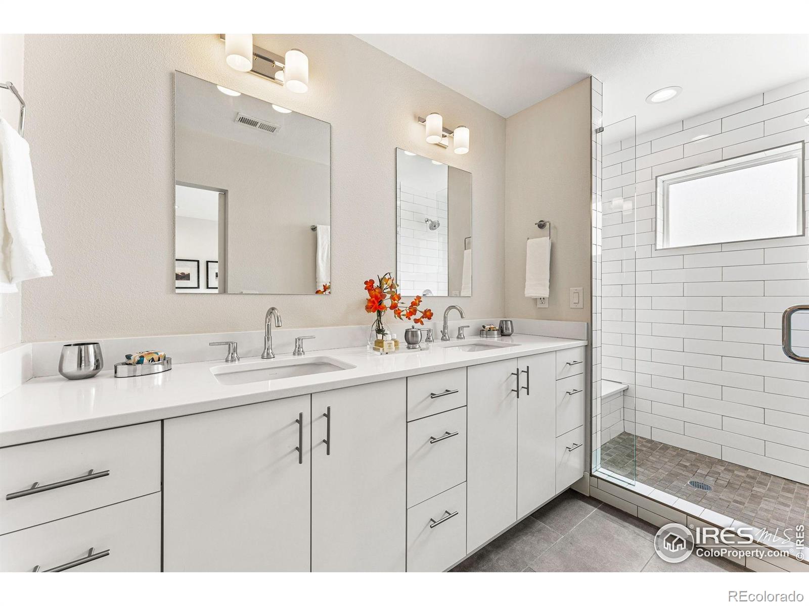 MLS Image #17 for 3450 n downing street,denver, Colorado