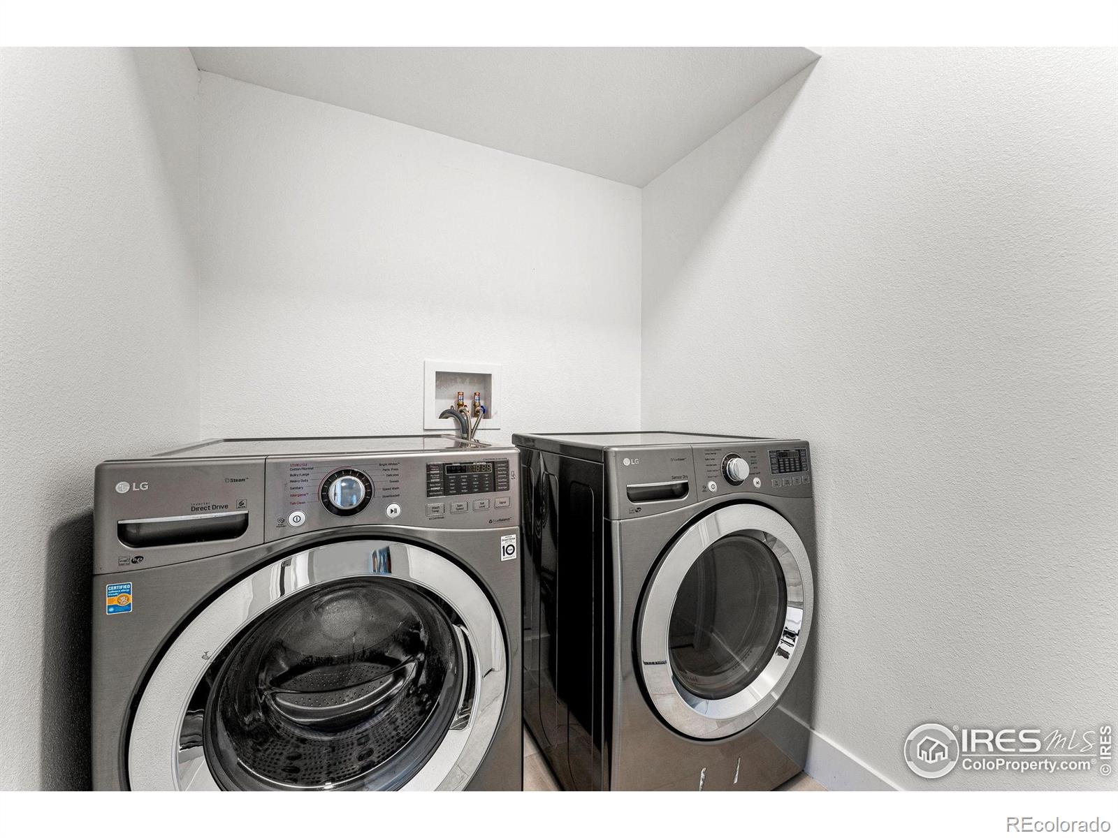 MLS Image #19 for 3450 n downing street,denver, Colorado
