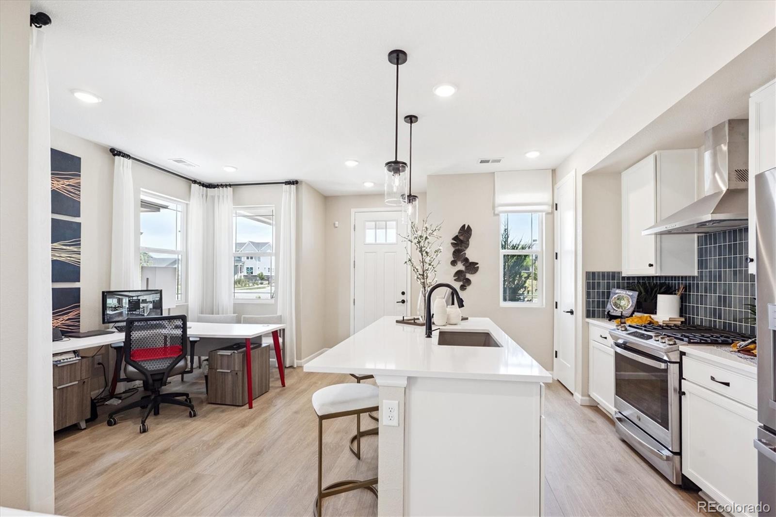 MLS Image #6 for 6292  kinston parkway,loveland, Colorado