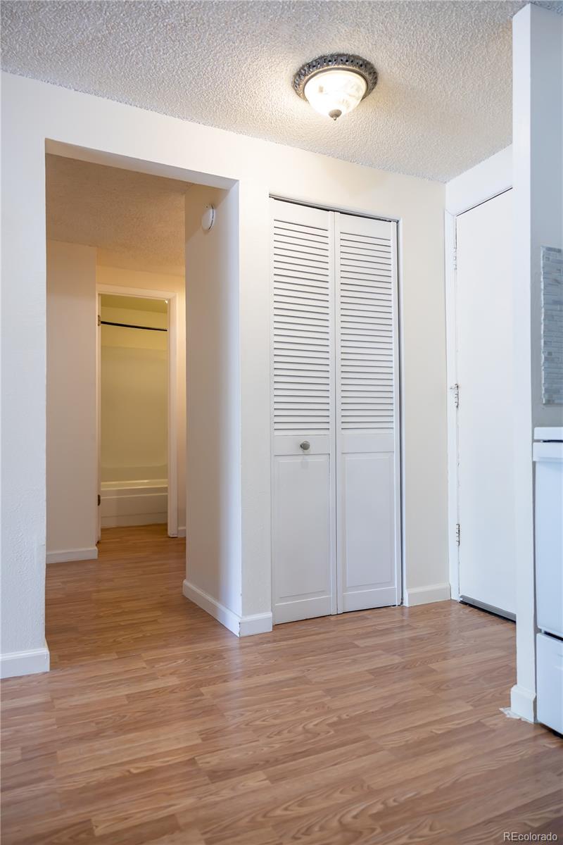 MLS Image #8 for 1302 s parker road,denver, Colorado