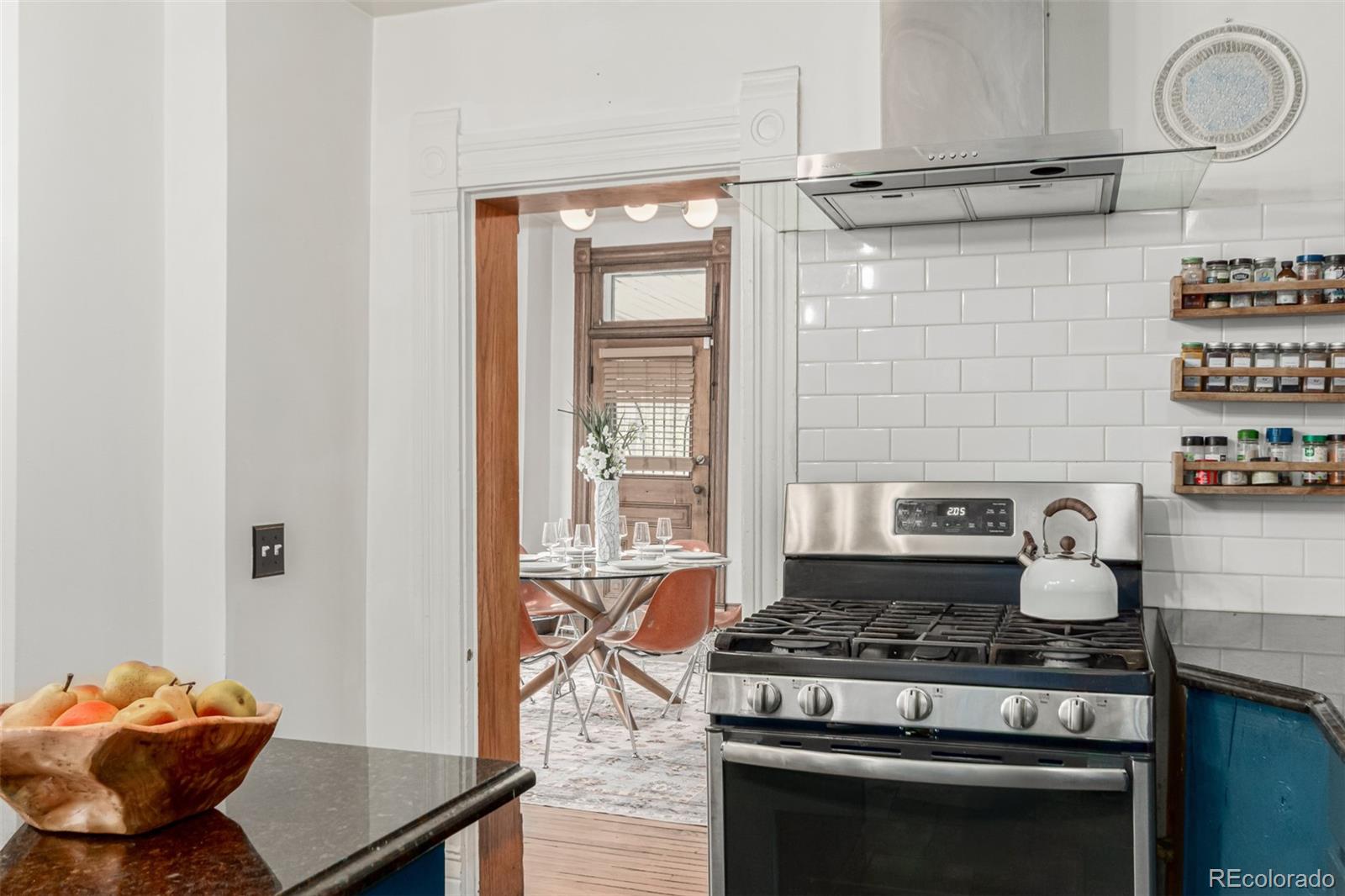 MLS Image #15 for 2719 w 32nd avenue,denver, Colorado