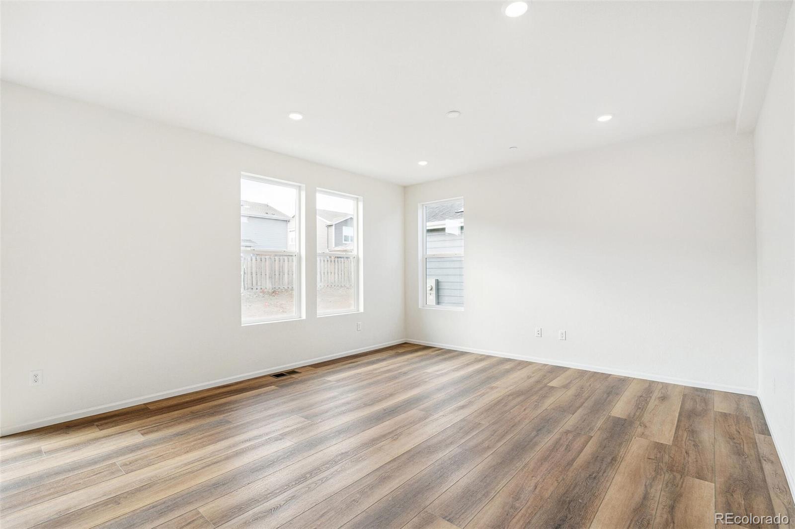 MLS Image #8 for 13402 e 110th way,commerce city, Colorado