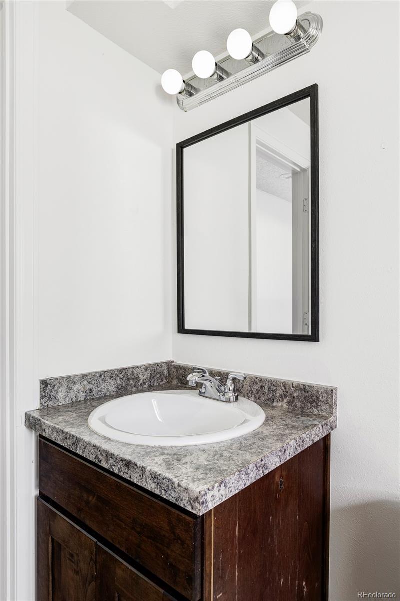 MLS Image #25 for 16634 e louisiana drive,aurora, Colorado