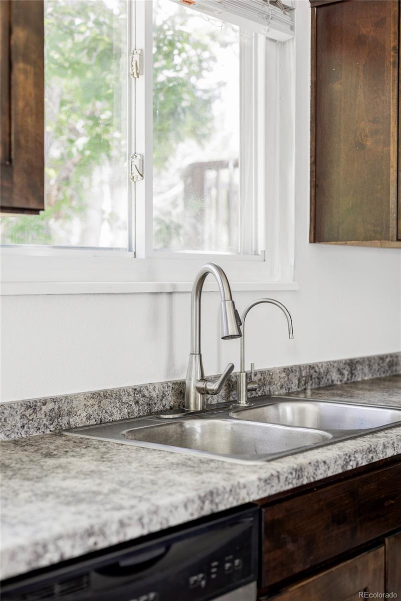 MLS Image #7 for 16634 e louisiana drive,aurora, Colorado