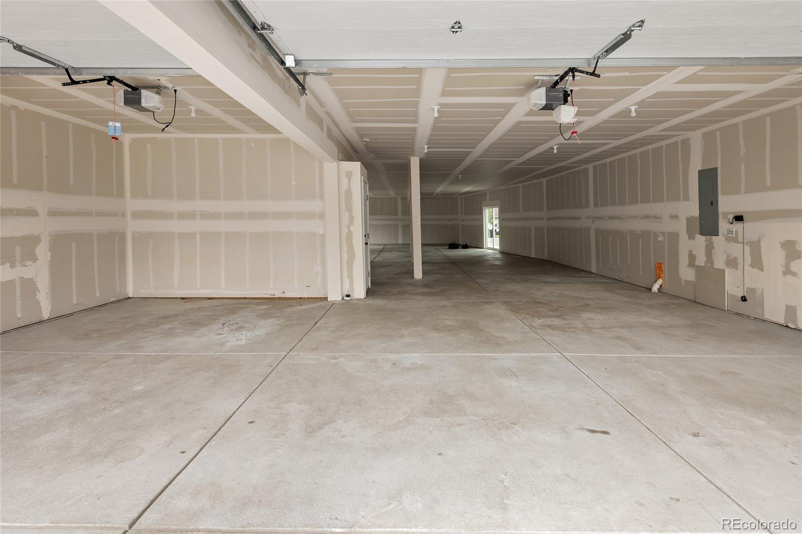 MLS Image #13 for 5462 s cedar street,littleton, Colorado