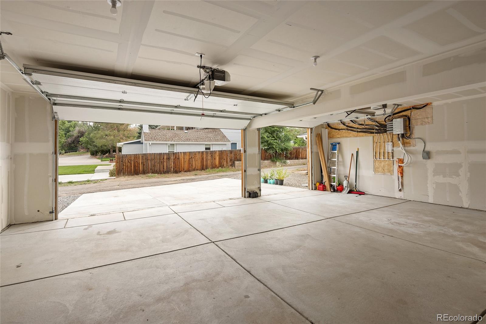 MLS Image #14 for 5462 s cedar street,littleton, Colorado