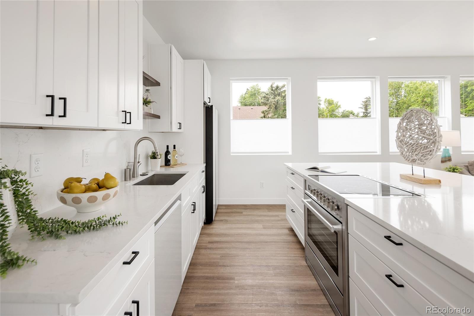 MLS Image #26 for 5462 s cedar street,littleton, Colorado