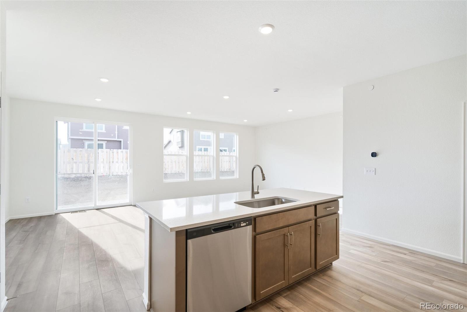 MLS Image #20 for 13412 e 110th way,commerce city, Colorado