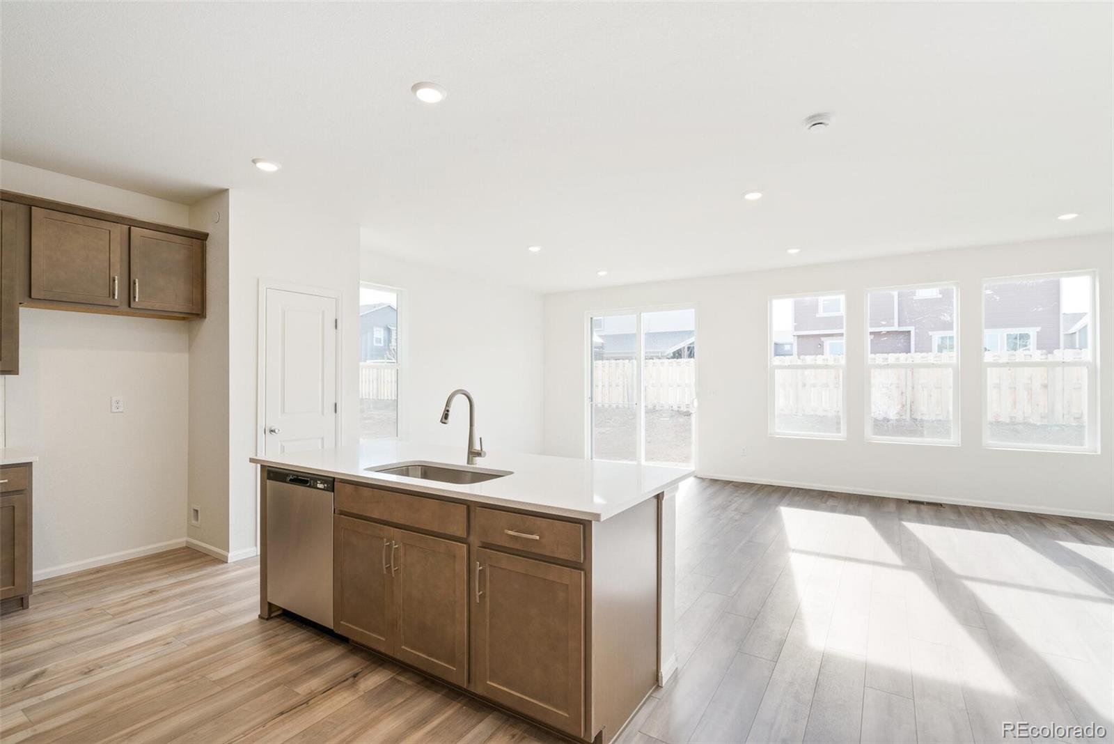 MLS Image #21 for 13412 e 110th way,commerce city, Colorado