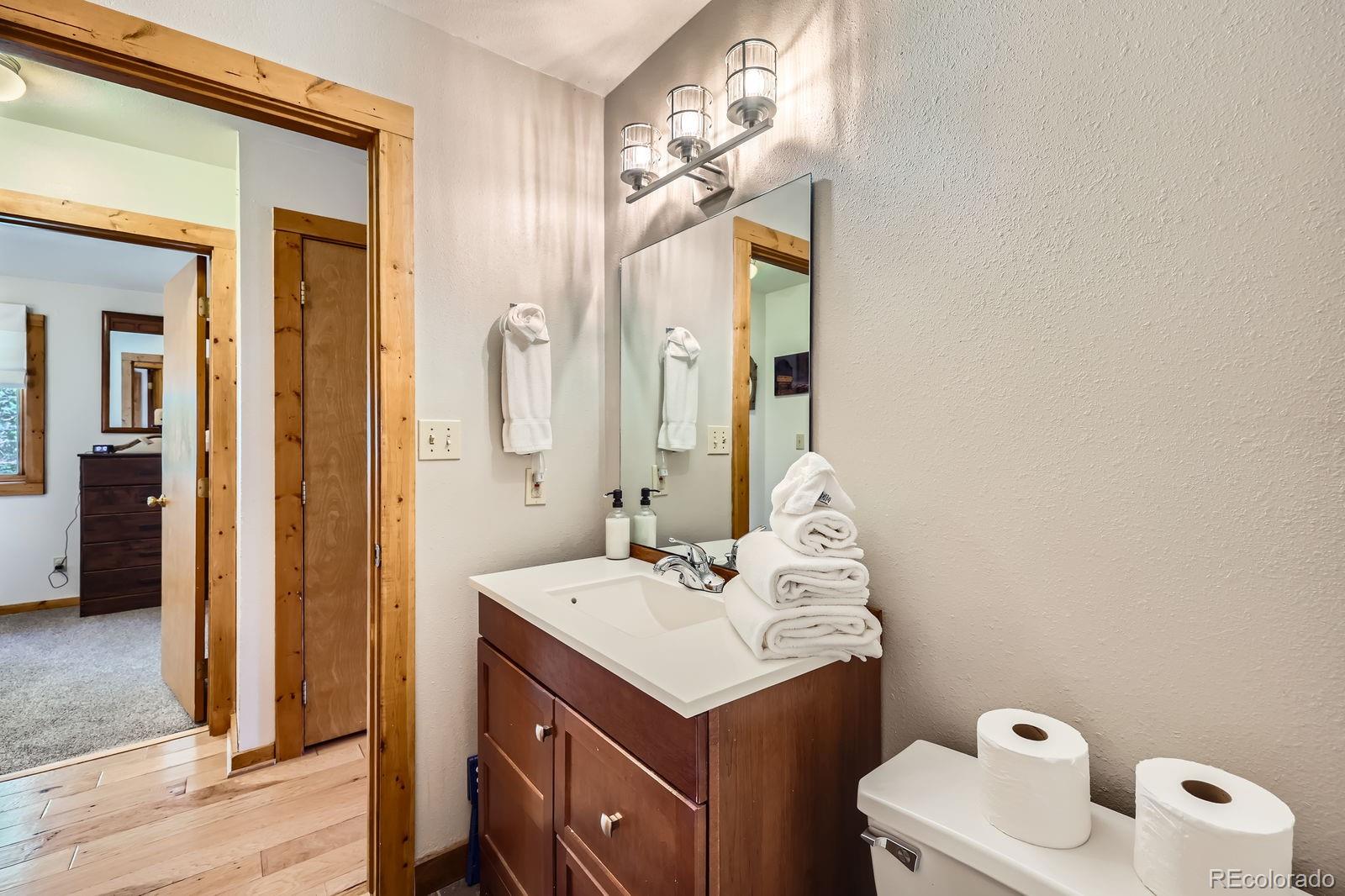 MLS Image #14 for 513  vail circle,dillon, Colorado