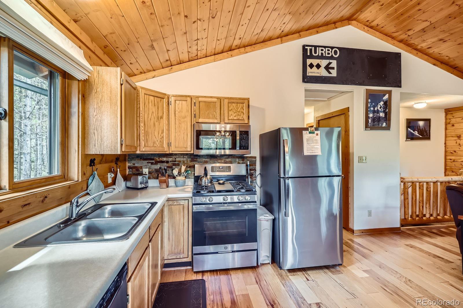 MLS Image #8 for 513  vail circle,dillon, Colorado