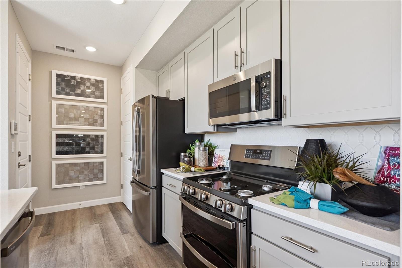 MLS Image #9 for 6298  kinston parkway,loveland, Colorado