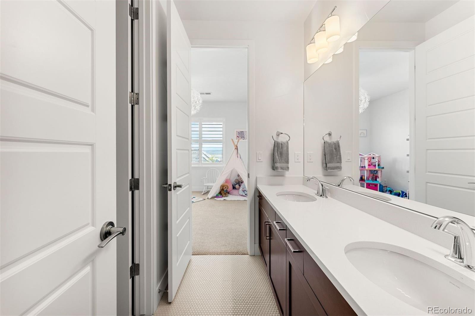 MLS Image #15 for 15353 w evans drive,lakewood, Colorado