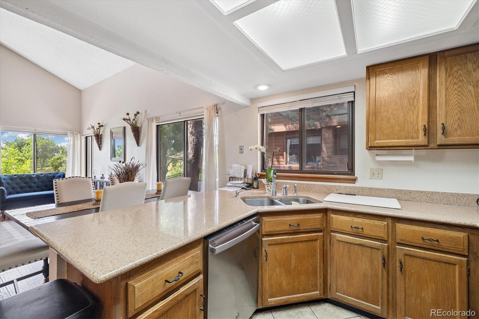 MLS Image #10 for 2685 s dayton way,denver, Colorado