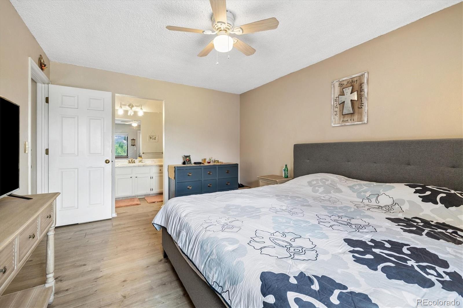 MLS Image #18 for 2685 s dayton way,denver, Colorado