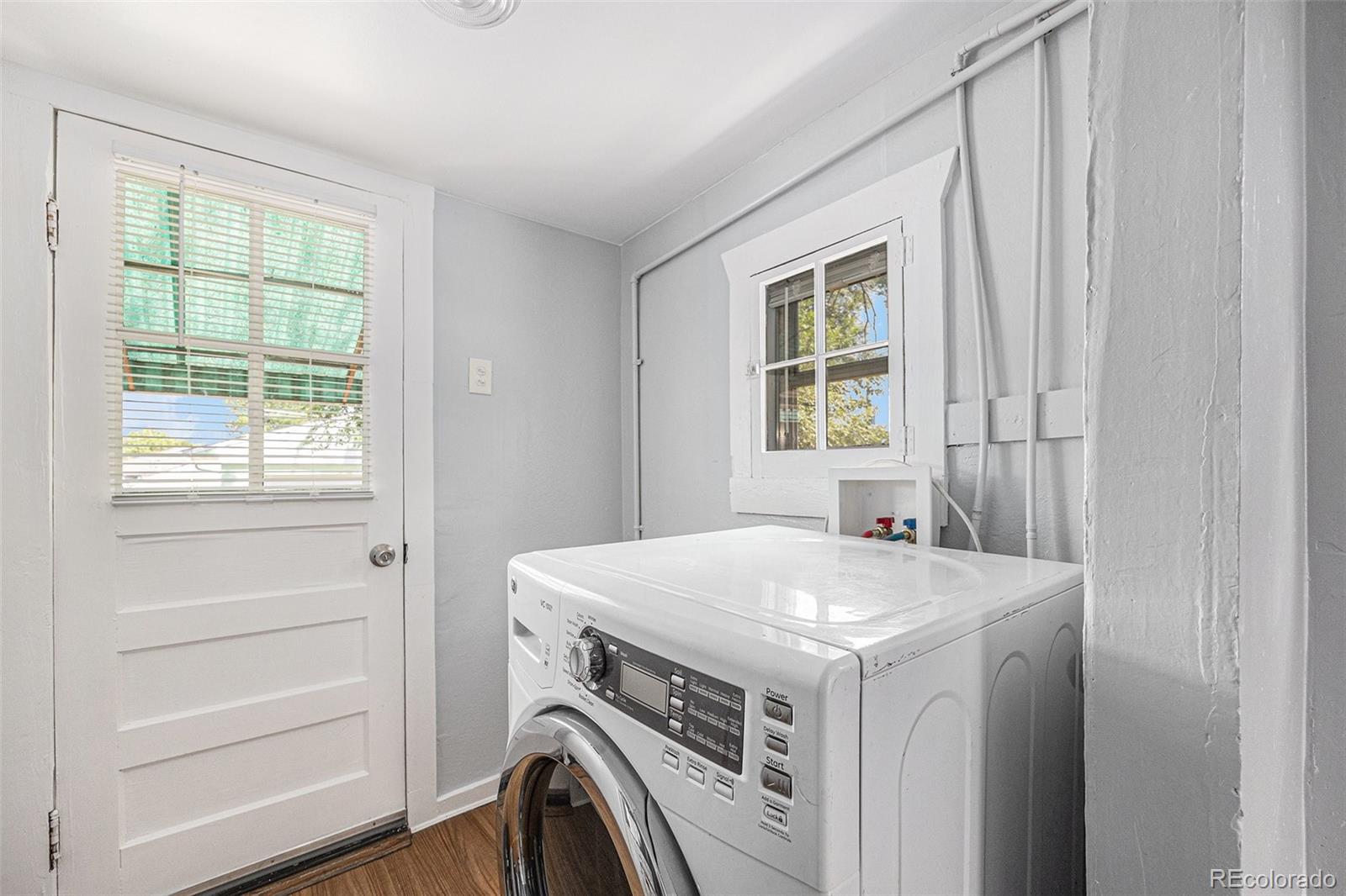 MLS Image #8 for 444 s jersey street,denver, Colorado