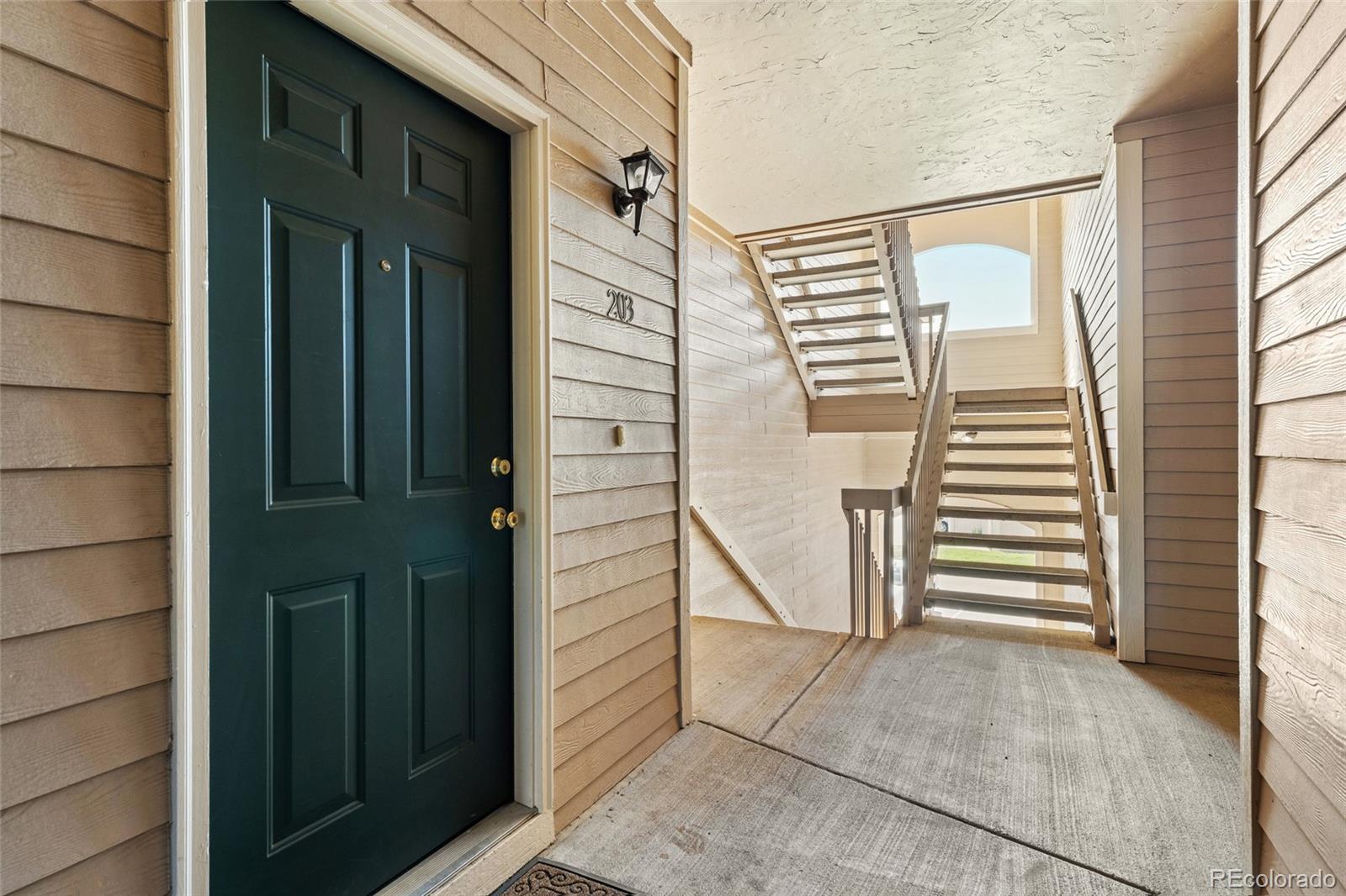 MLS Image #21 for 8427 s hoyt way,littleton, Colorado