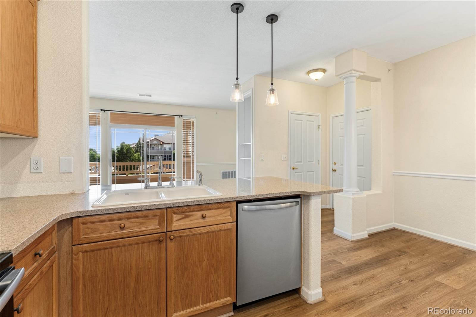 MLS Image #7 for 8427 s hoyt way,littleton, Colorado
