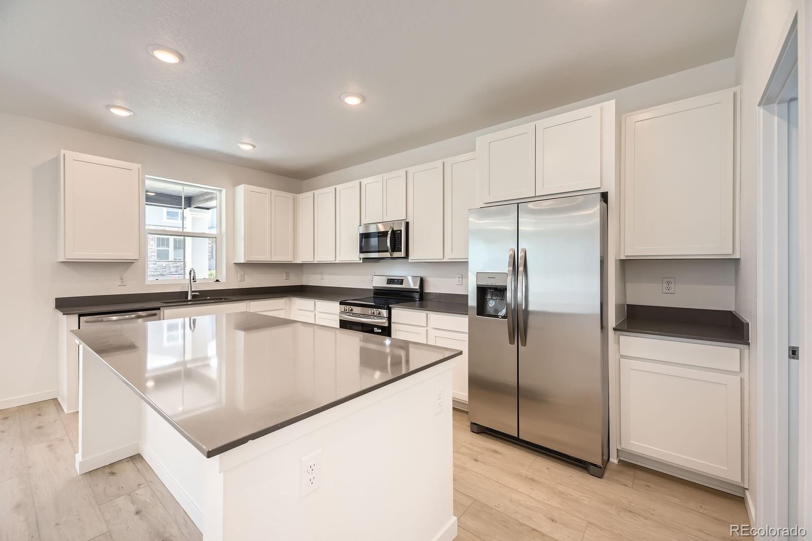 MLS Image #2 for 662 n clubview street,watkins, Colorado