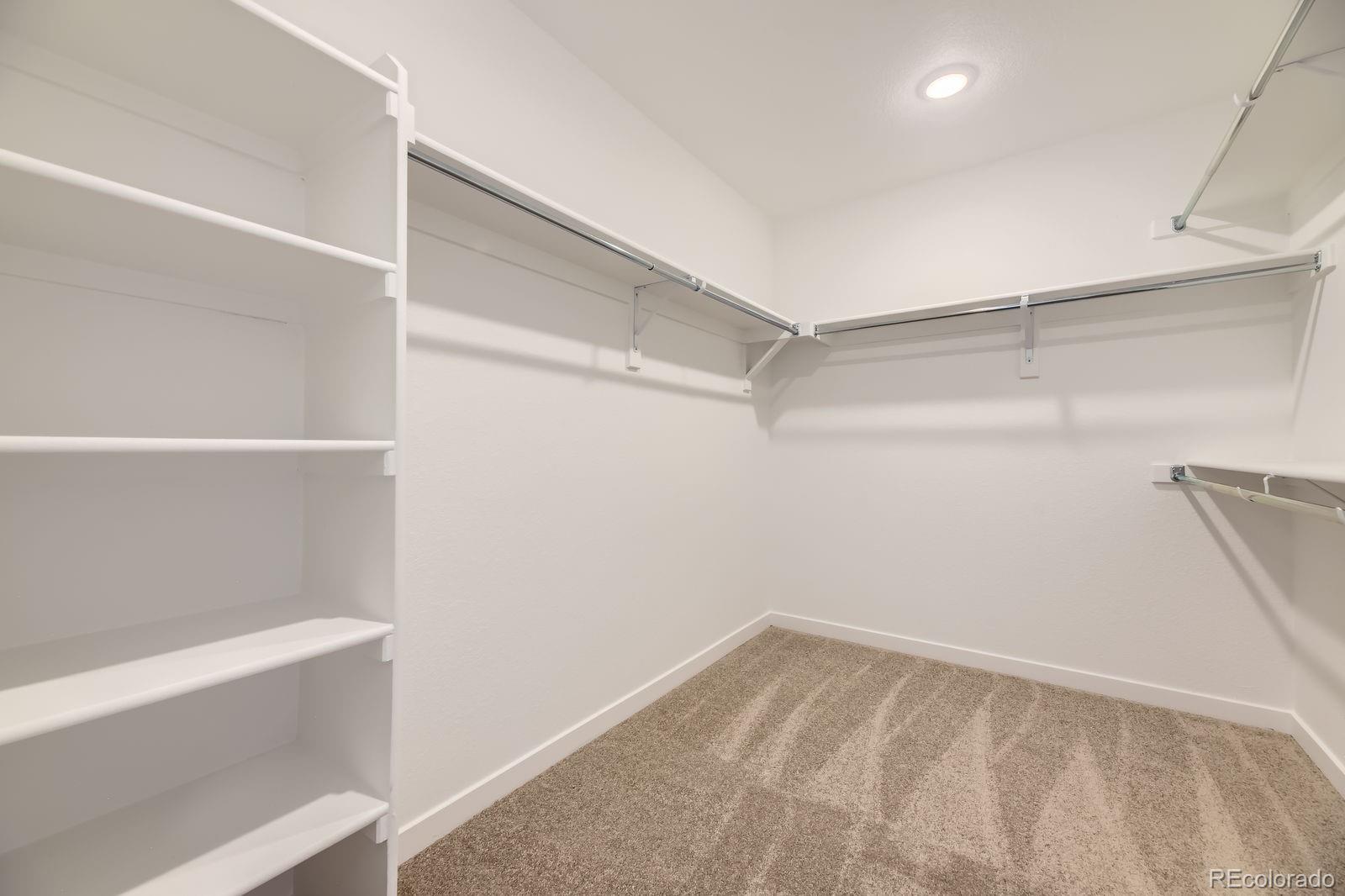 MLS Image #7 for 662 n clubview street,watkins, Colorado