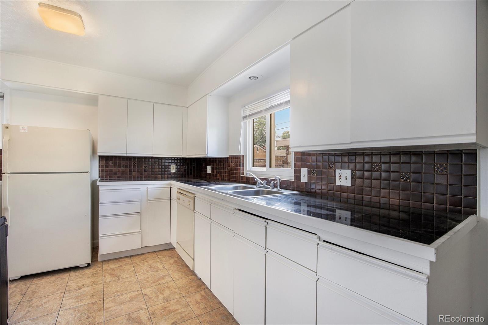 MLS Image #3 for 1303  havana street,aurora, Colorado