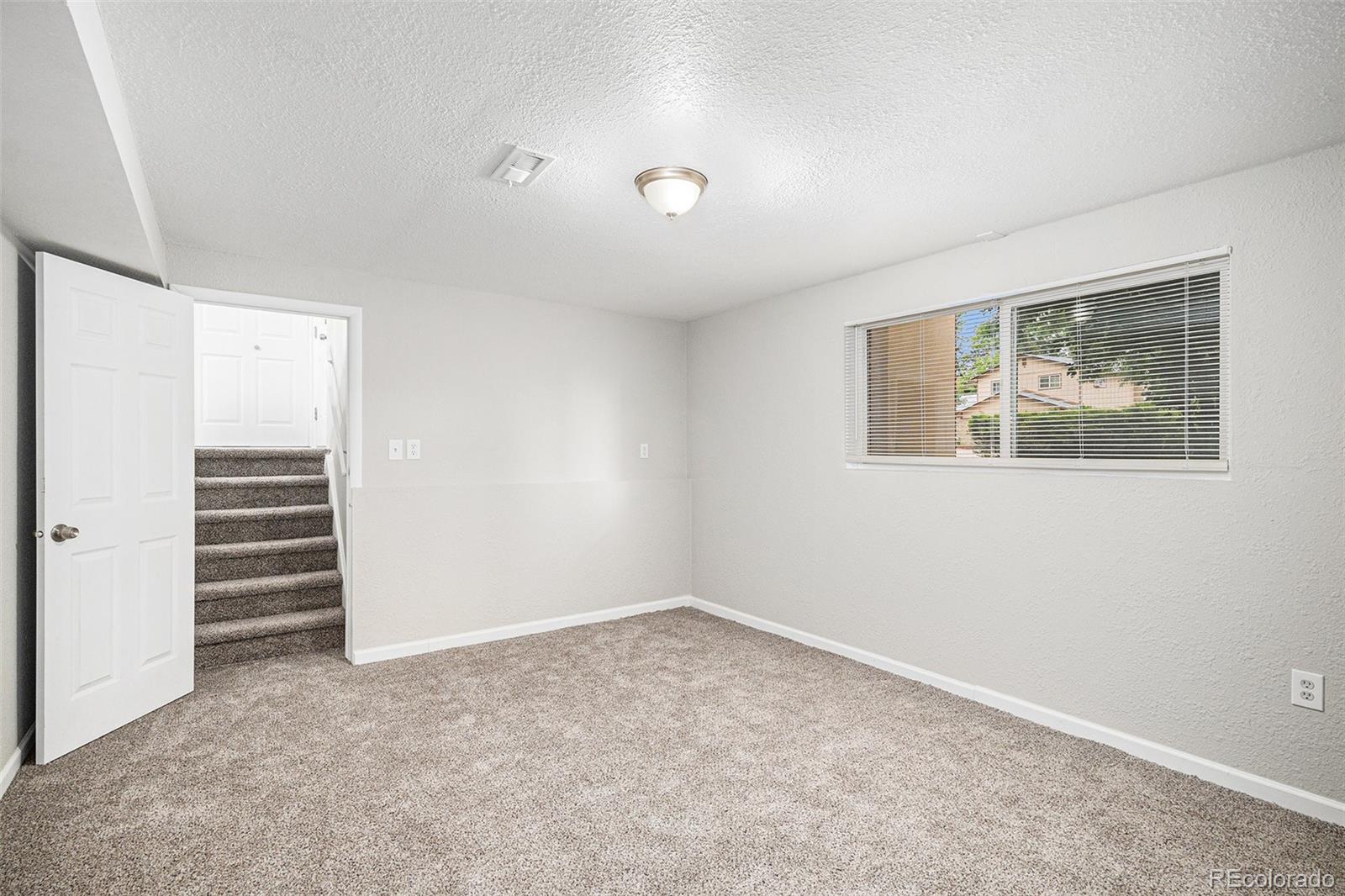 MLS Image #14 for 3246 s nucla street,aurora, Colorado