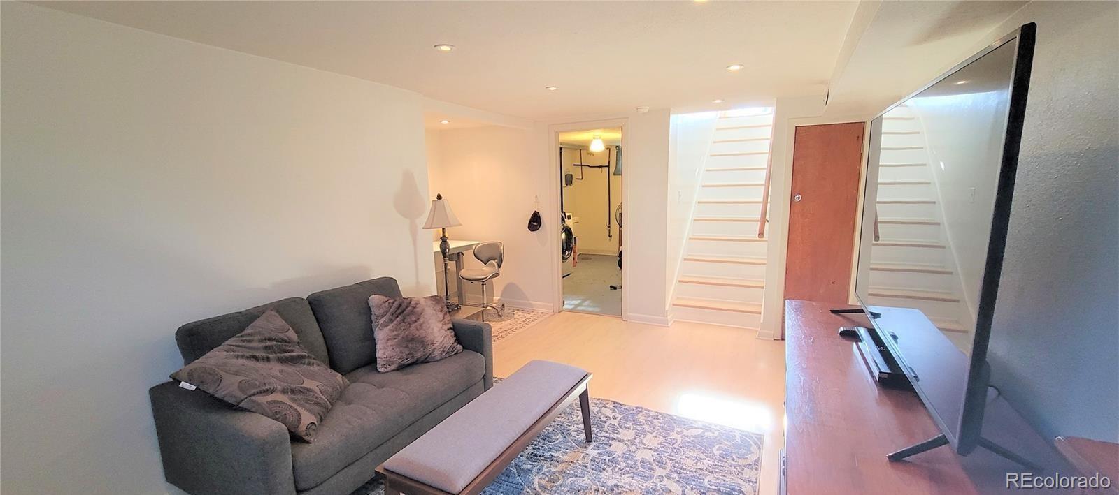 MLS Image #13 for 4901  grove street,denver, Colorado