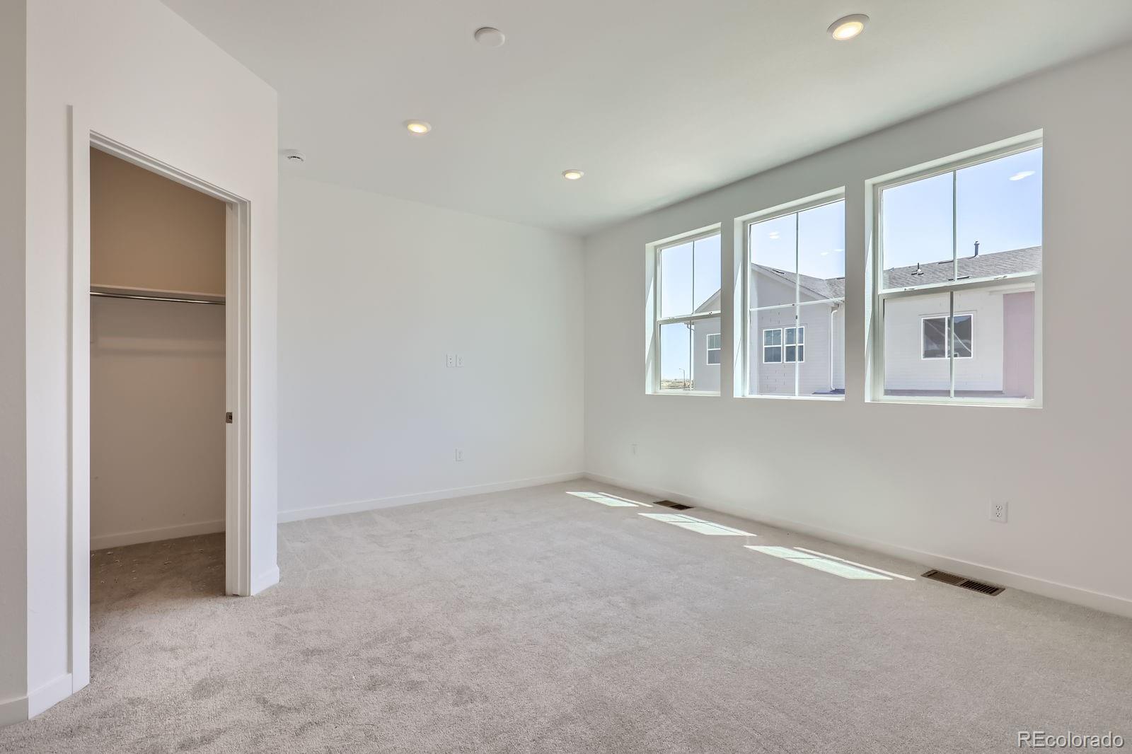 MLS Image #8 for 742 n bently street,watkins, Colorado