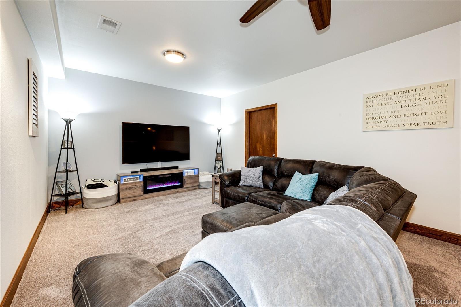 MLS Image #25 for 1853  burton street,strasburg, Colorado