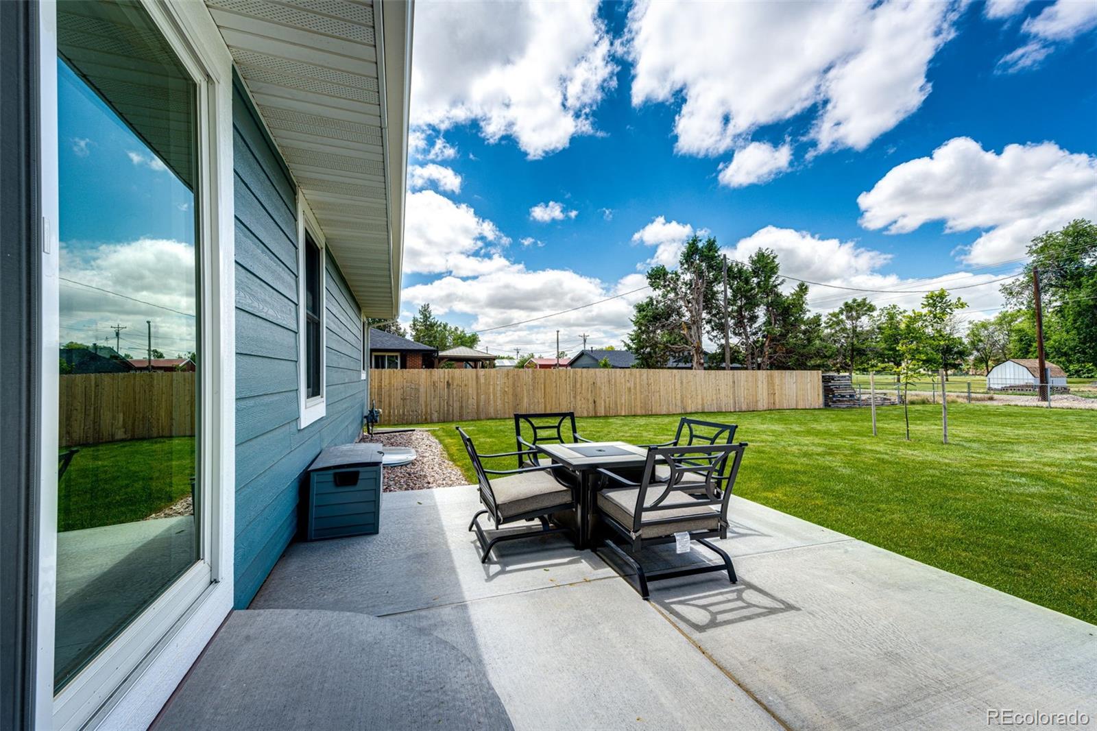 MLS Image #33 for 1853  burton street,strasburg, Colorado