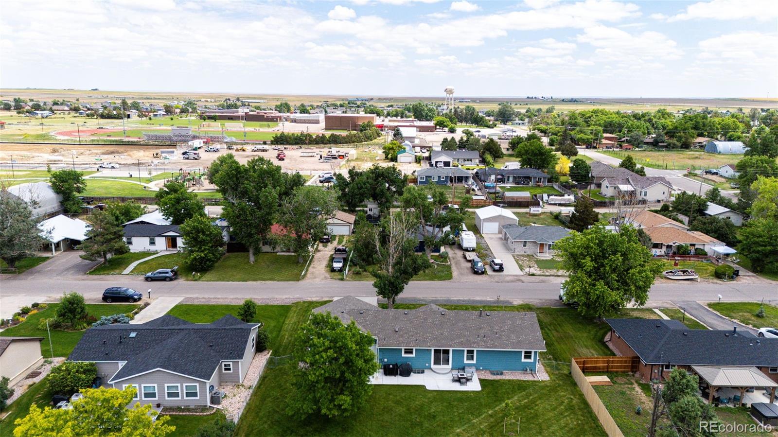 MLS Image #37 for 1853  burton street,strasburg, Colorado