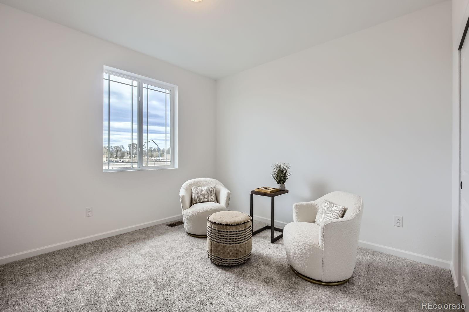 MLS Image #21 for 55000 e 28th place,strasburg, Colorado