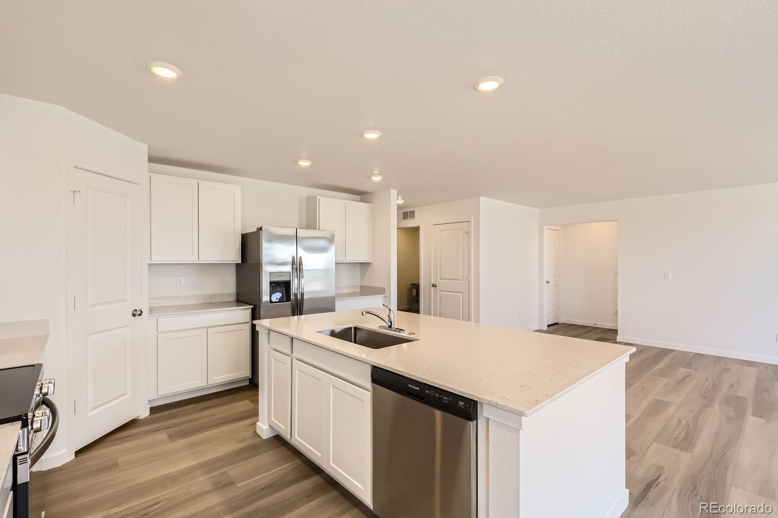 MLS Image #2 for 3939 n shawnee street,aurora, Colorado