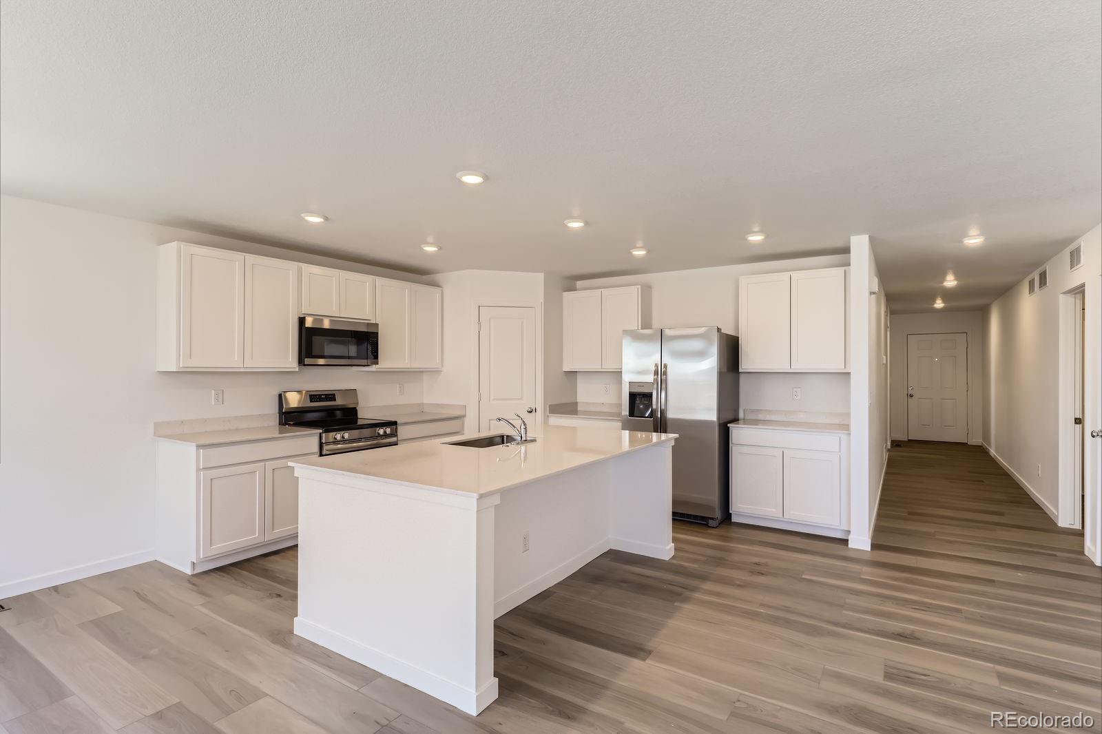 MLS Image #4 for 3939 n shawnee street,aurora, Colorado