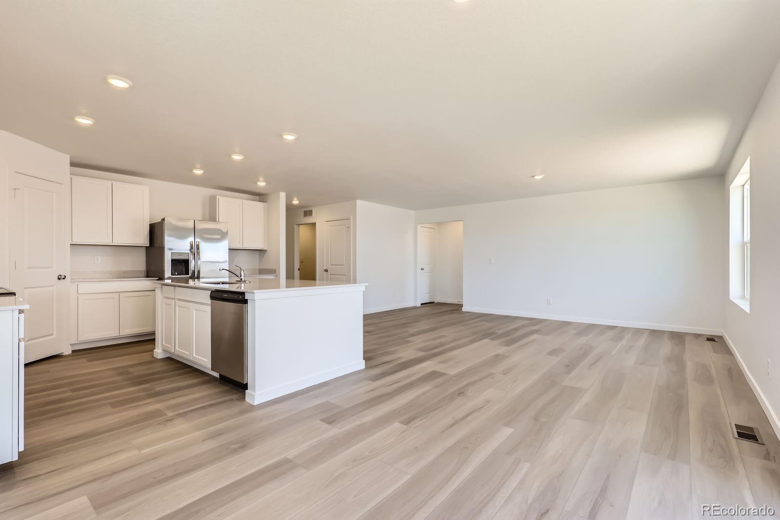 MLS Image #5 for 3939 n shawnee street,aurora, Colorado