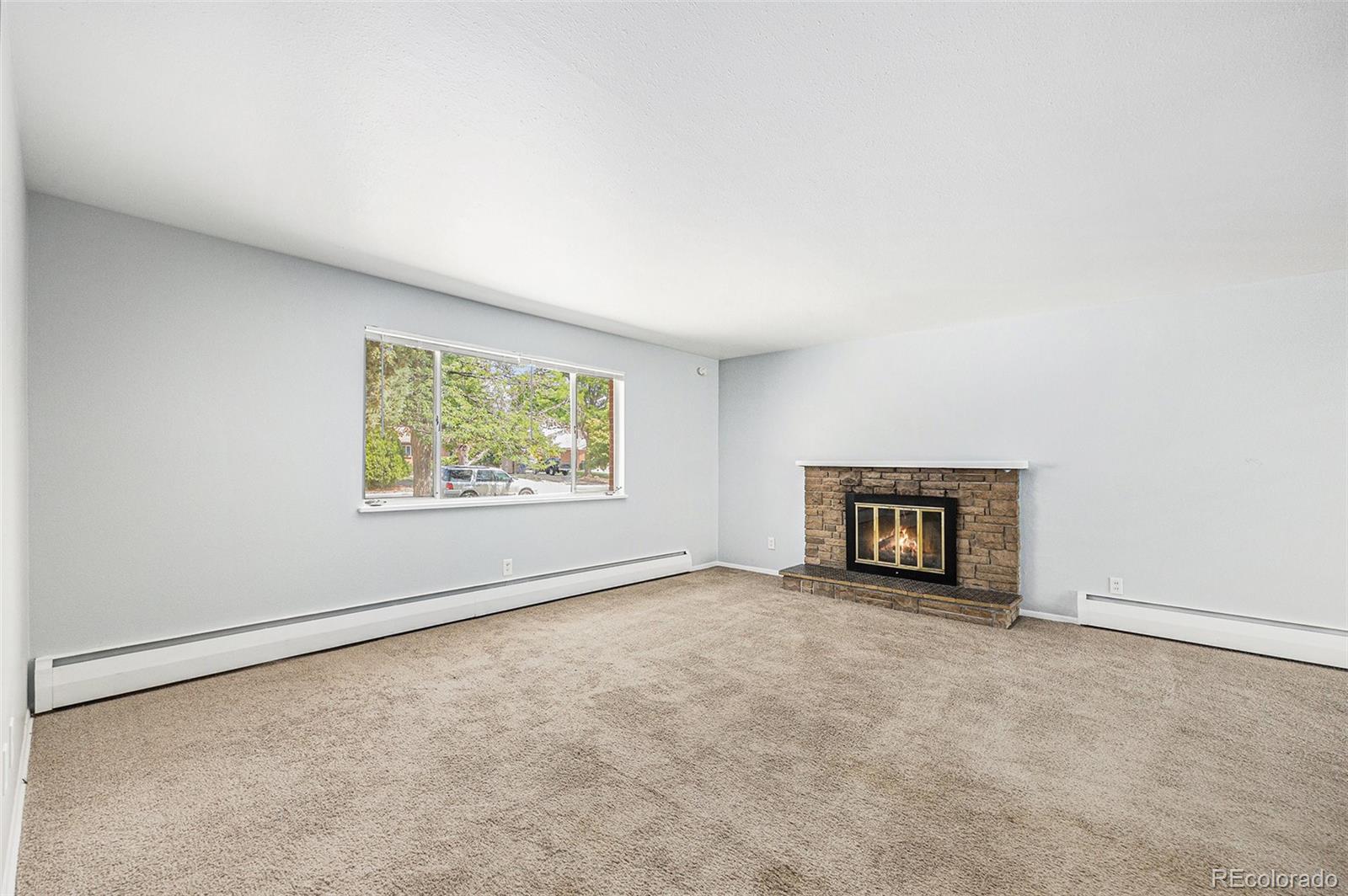 MLS Image #2 for 387  tucson street,aurora, Colorado