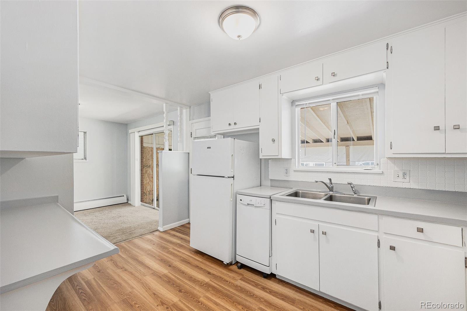 MLS Image #5 for 387  tucson street,aurora, Colorado